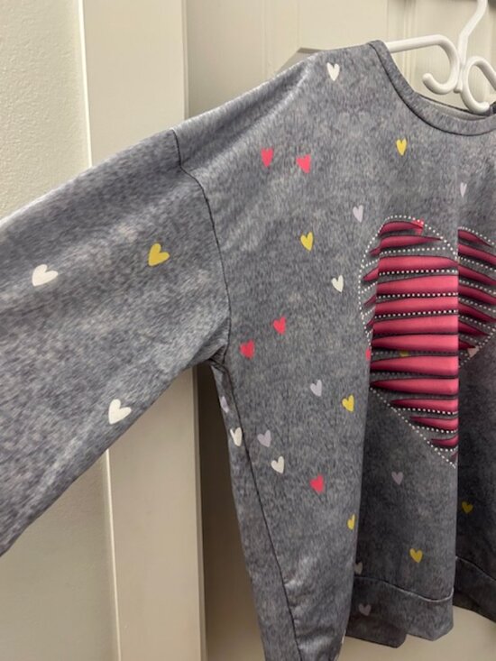 Shein Long Sleeve Sweatshirt - Picture 3 of 6